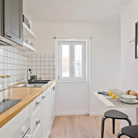 Bmyguest - Alfama 1 Apartment-2